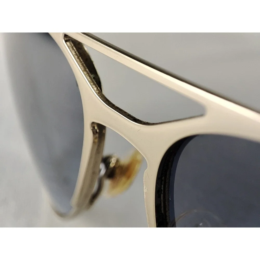 GUESS‎ GU 6812 SI-48F Men's Aviator Sunglasses Silver Blue Tint 62-13-140